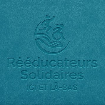 marquage couverture bleue pour agenda professionnel